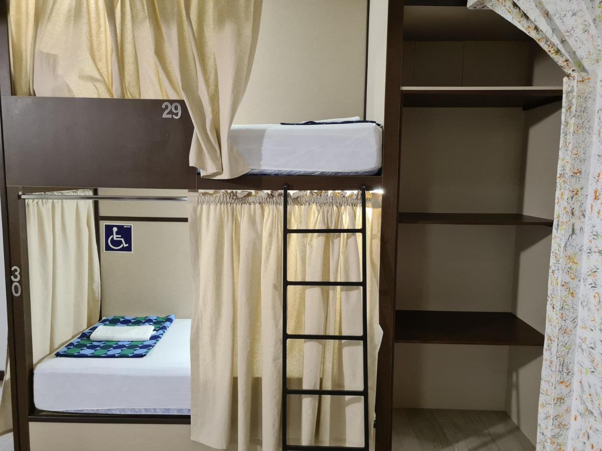 Hostel M-A Rooms Mate 마드리드 외부 사진